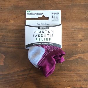Feetures light cushion plantar fasciitis relief socks